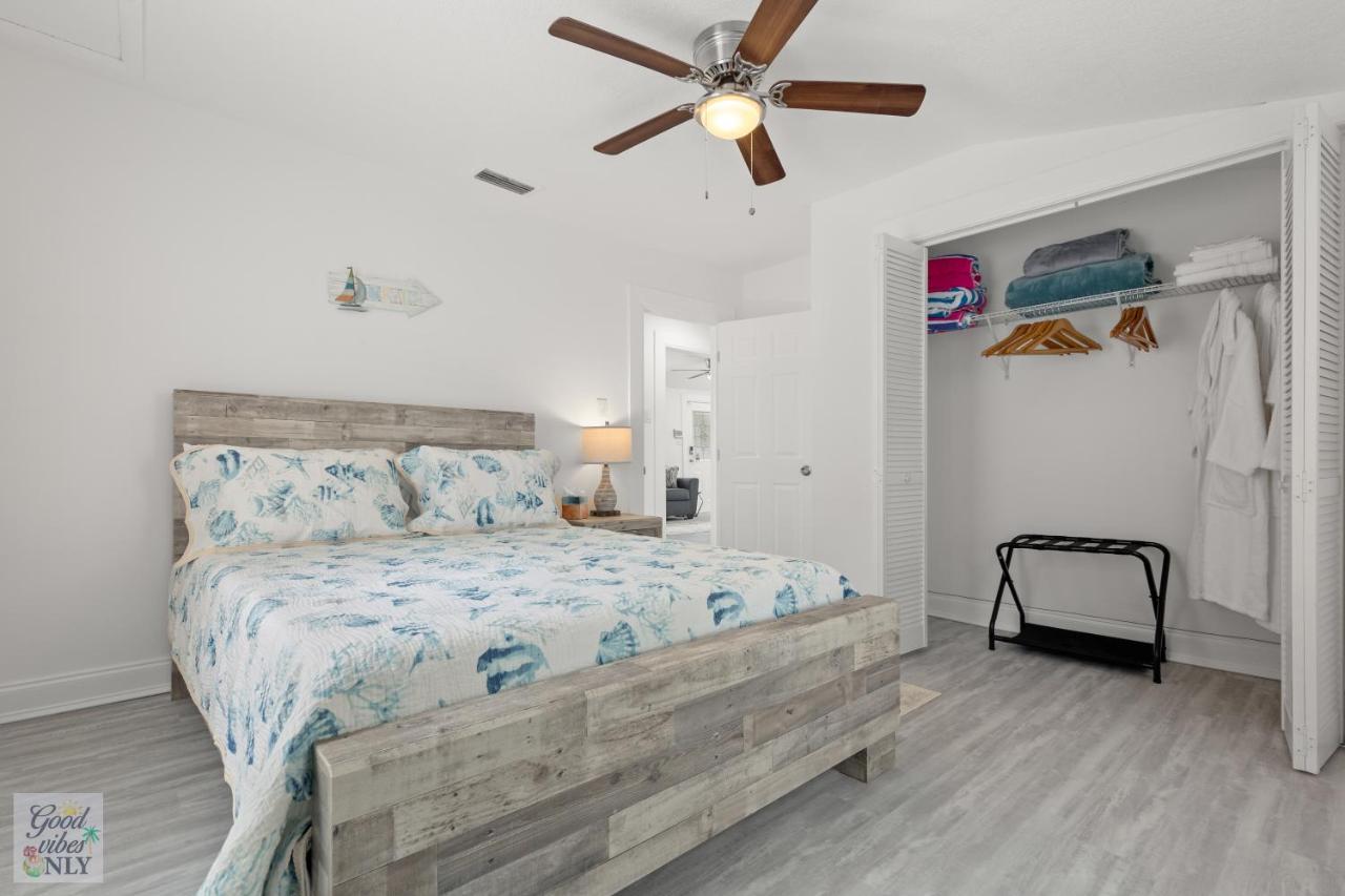 The Good Vibes Only Cottage Tampa Bagian luar foto